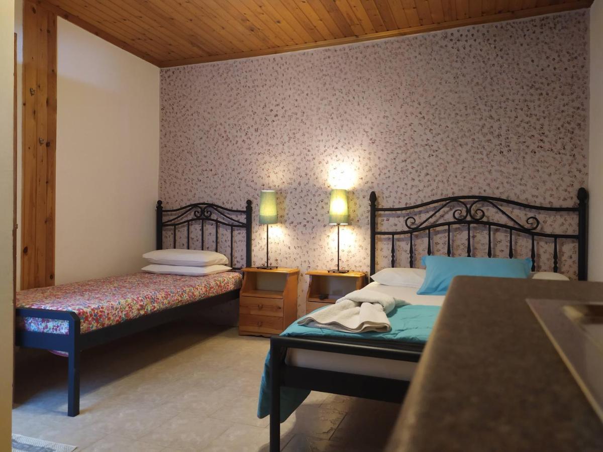 Aiolis Rooms Kamariotissa Exterior foto